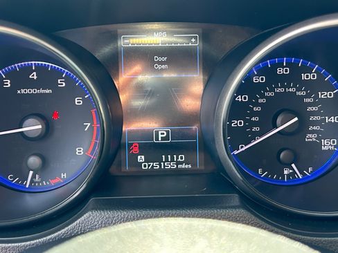 Used 2019 Subaru Outback 3.6R Limited AWD/4WD image 11