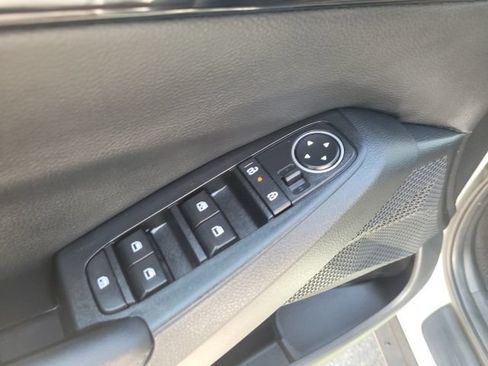 Certified 2024 Kia Seltos EX AWD/4WD image 13