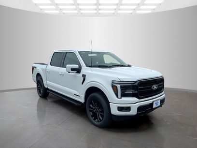 New 2025 Ford F150 Lariat w/ Equipment Group 501A Mid