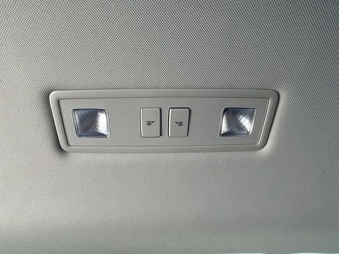 Certified 2024 Volkswagen Jetta SE w/ Panoramic Sunroof Package image 60