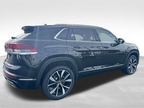 New 2026 Volkswagen Atlas Cross Sport SEL Premium R-Line image 7