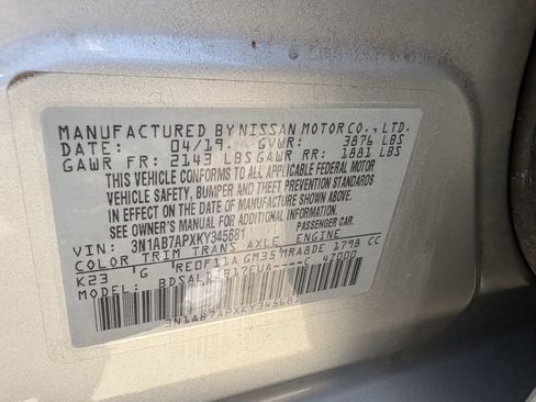 Used 2019 Nissan Sentra SV FWD image 28