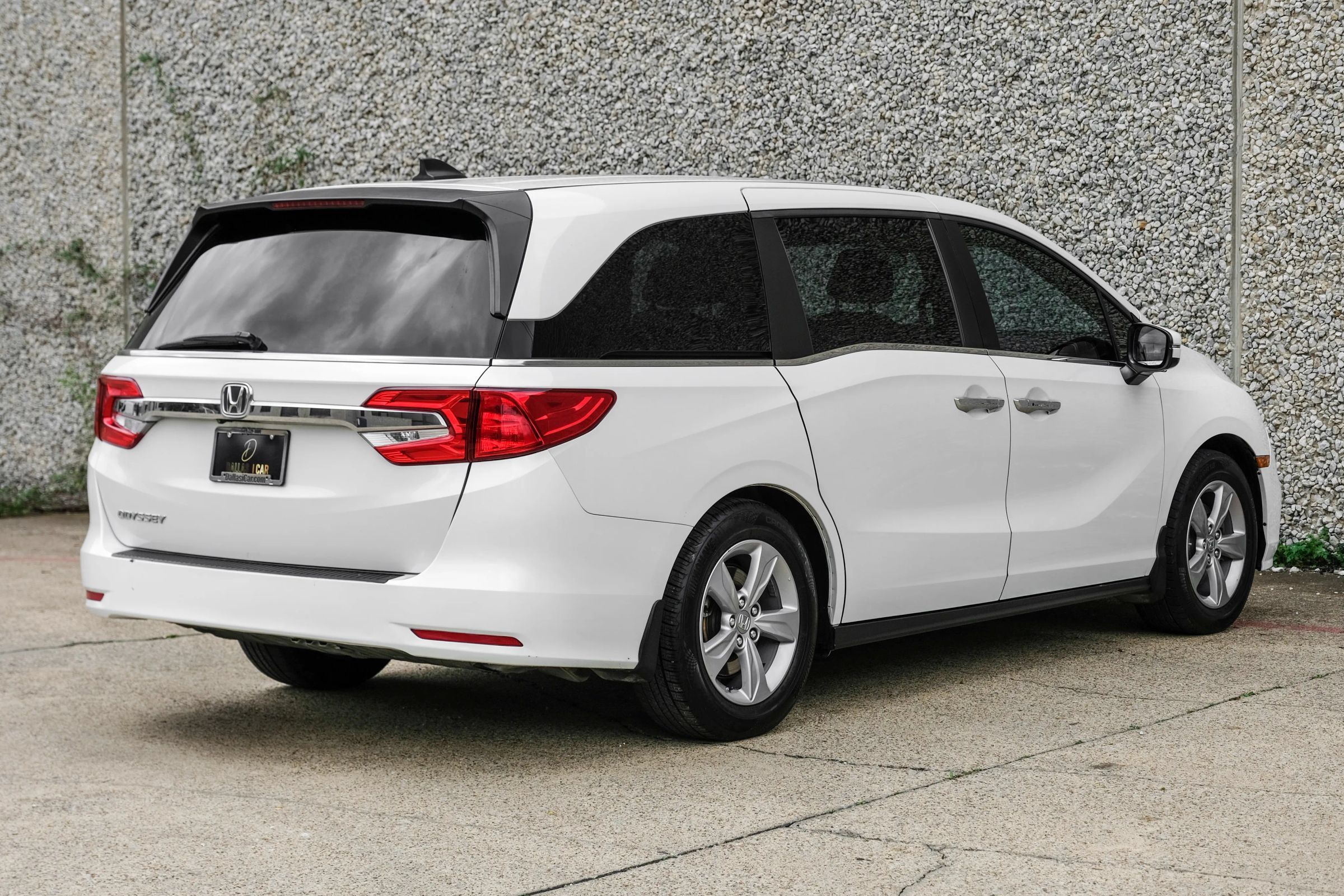 Used 2020 Honda Odyssey EX image 9