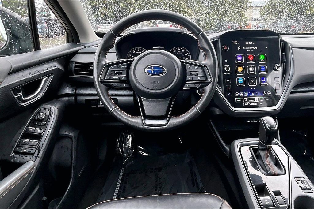Used 2024 Subaru Crosstrek 2.5i Limited w/ Crosstrek Mirror Package AWD/4WD image 7
