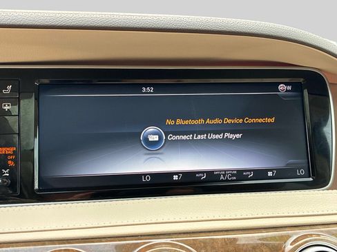 Used 2017 Mercedes-Benz S 550 4MATIC Sedan image 43