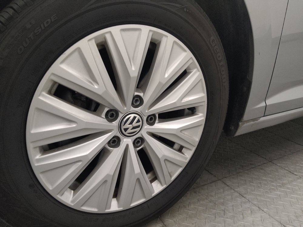 Used 2019 Volkswagen Jetta S w/ Driver Assistance Package FWD image 31