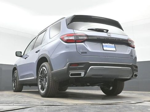 New 2026 Honda Pilot Touring image 47