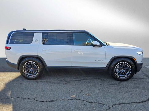 Used 2025 Rivian R1S Adventure image 2