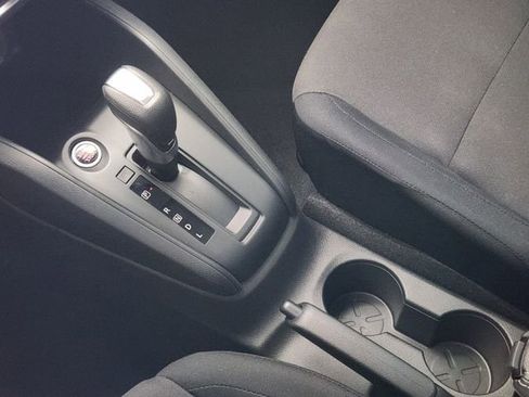 Used 2025 Nissan Kicks Play S FWD image 16