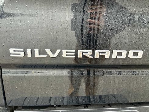 Certified 2022 Chevrolet Silverado 1500 RST image 31
