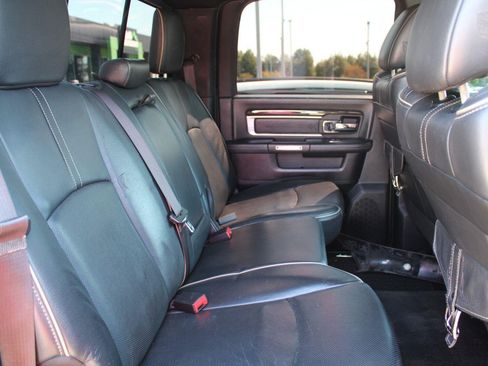 Used 2017 RAM 2500 Limited AWD/4WD image 5