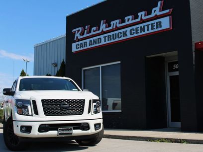 Used 2019 Nissan Titan SL w/ Midnight Edition