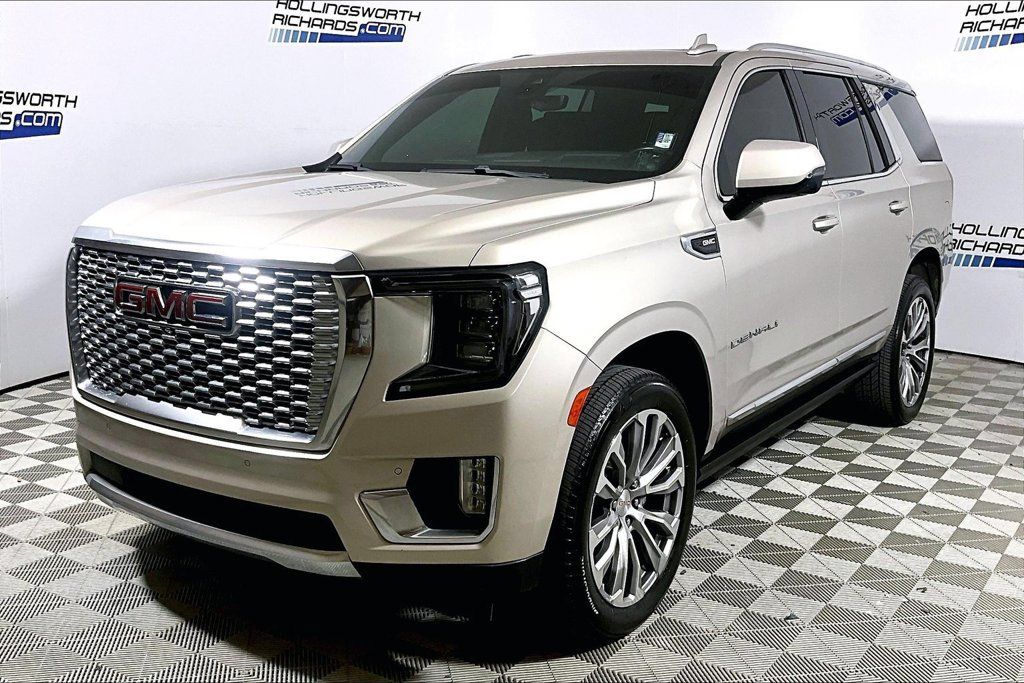 Used 2021 GMC Yukon Denali w/ Denali Premium Package RWD image 1