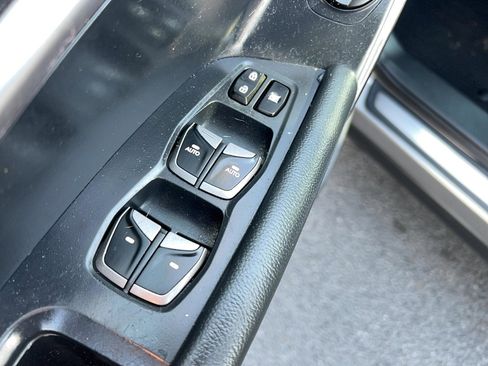 Used 2015 Hyundai Santa Fe Sport 2.0T w/ Option Group 05 image 14