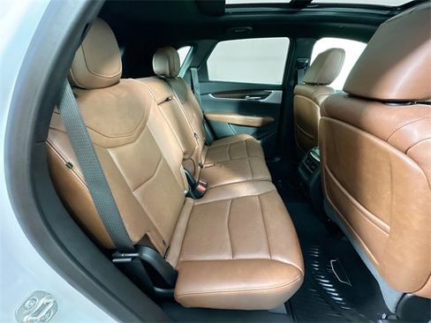 Used 2024 Cadillac XT5 Sportv image 30