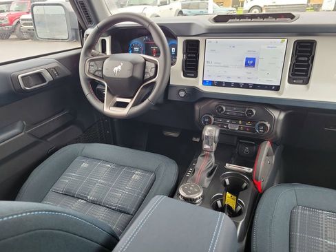New 2026 Ford Bronco Heritage Edition image 13