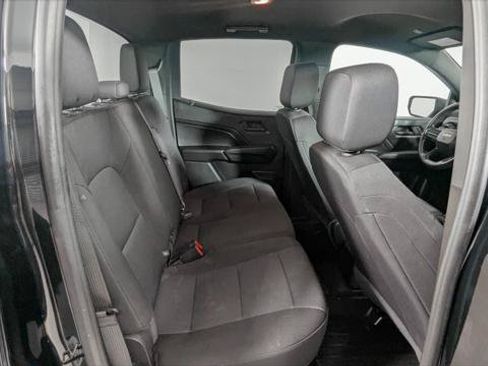 Used 2023 Chevrolet Colorado W/T RWD image 21