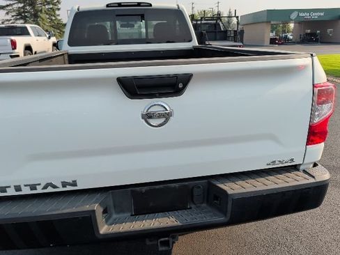 Used 2019 Nissan Titan S w/ S Utility Package AWD/4WD image 14