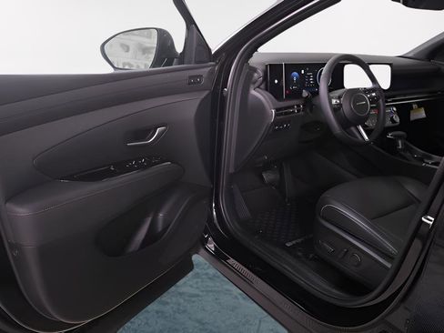 New 2025 Hyundai Santa Cruz Limited image 13