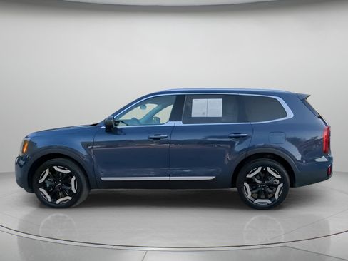 Used 2024 Kia Telluride S w/ S Sunroof Package FWD image 17