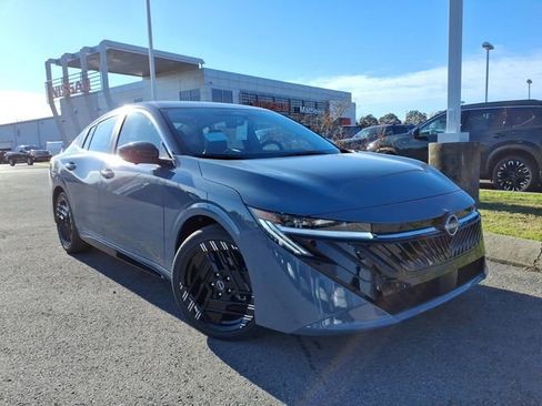 New 2026 Nissan Sentra SR image 1