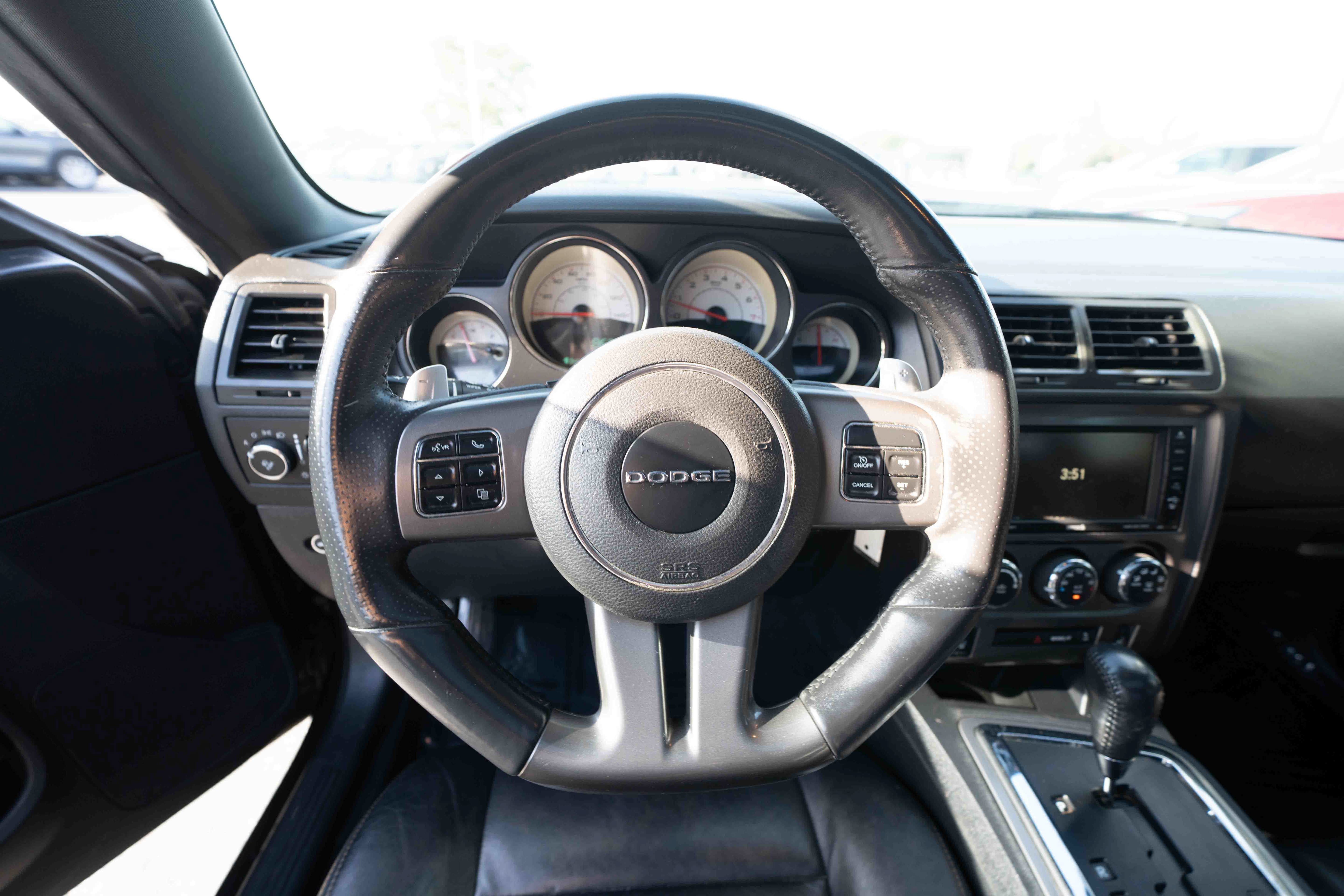 Used 2014 Dodge Challenger SXT RWD image 20