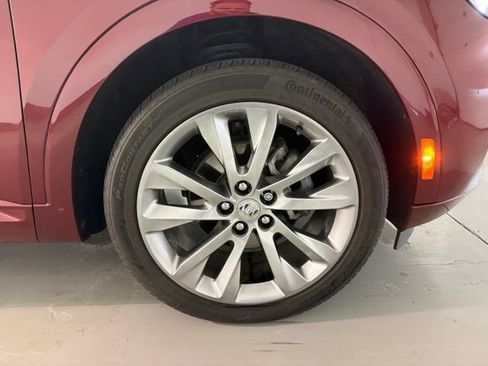 Used 2023 Buick Envision Avenir AWD/4WD image 33
