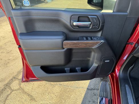 Used 2021 Chevrolet Silverado 2500 High Country image 7