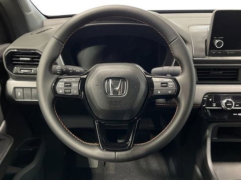 New 2025 Honda Pilot Sport image 20