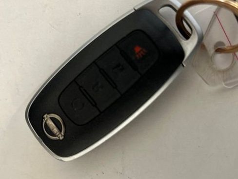 Used 2024 Nissan Pathfinder Rock Creek AWD/4WD image 23