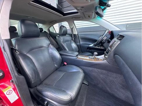 Used 2010 Lexus IS 250 AWD image 4
