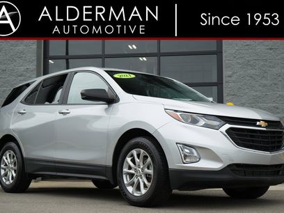 Used 2021 Chevrolet Equinox LS w/ LS Convenience Package