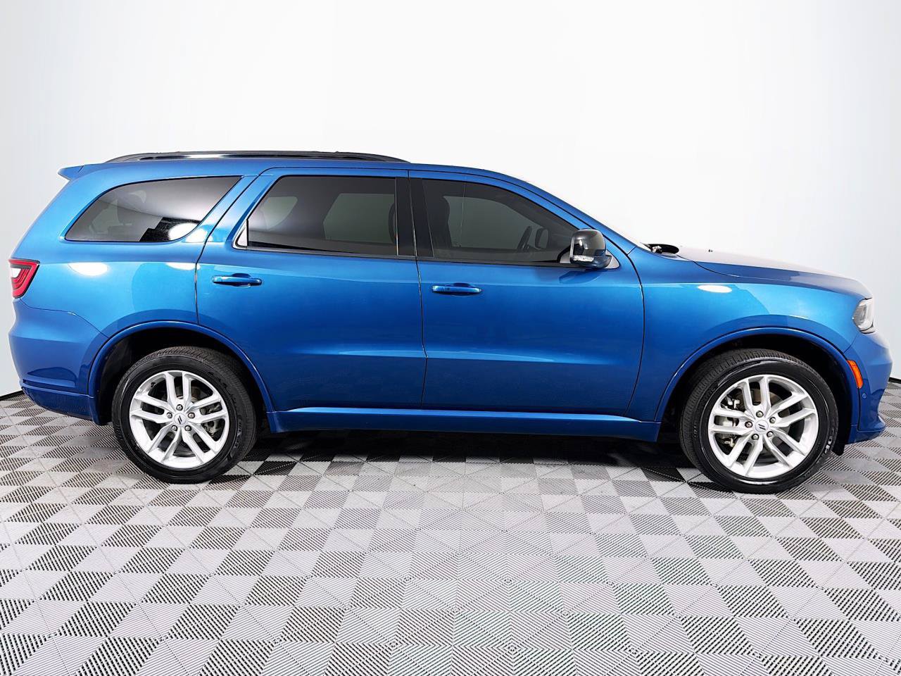Used 2025 Dodge Durango GT AWD/4WD image 27
