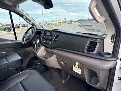 New 2025 Ford Transit 150 Low Roof image 17