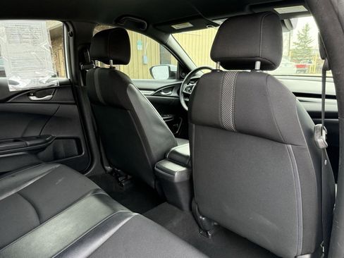 Used 2019 Honda Civic Sport image 23