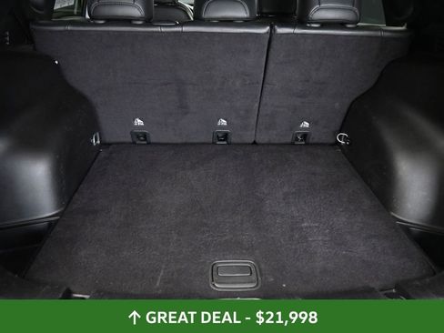 Used 2025 Jeep Compass Trailhawk w/ Trailer Tow Group image 19