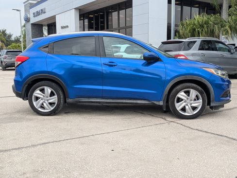 Used 2020 Honda HR-V EX image 3
