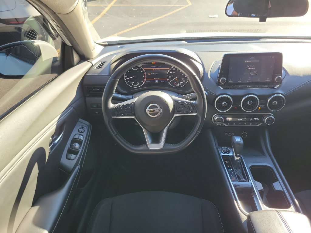 Used 2020 Nissan Sentra SV FWD image 15