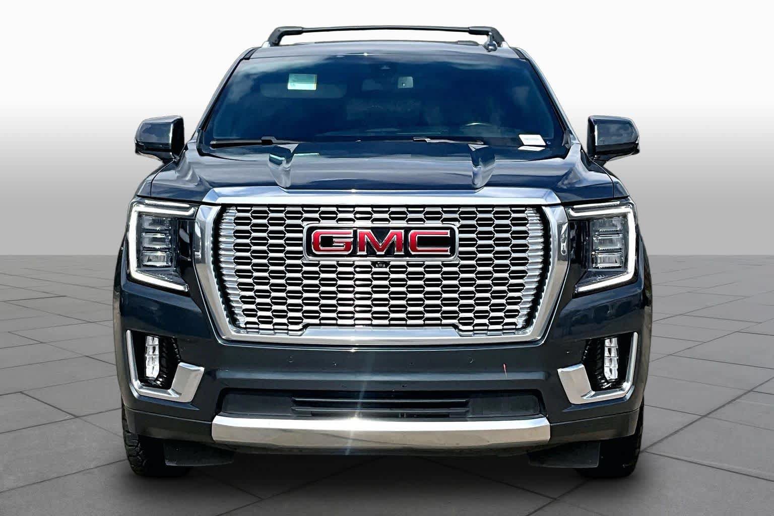 Used 2021 GMC Yukon Denali RWD image 4