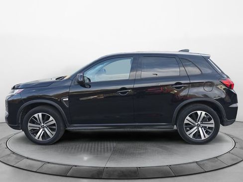 Used 2022 Mitsubishi Outlander Sport ES image 2