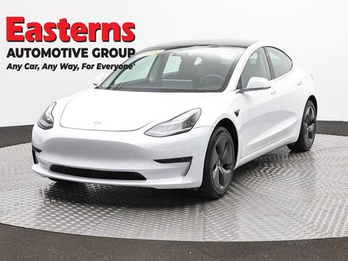 Used 2019 Tesla Model 3 Standard Range Plus RWD image 1