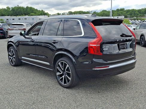 Certified 2023 Volvo XC90 B6 Plus w/ Protection Package Premier AWD/4WD image 5