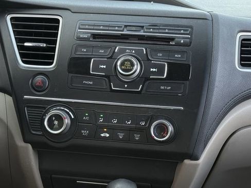 Used 2014 Honda Civic LX image 16