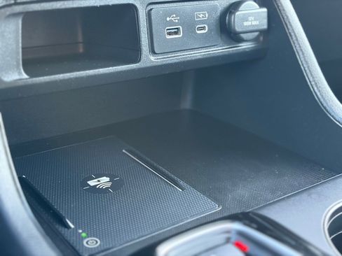 Used 2023 Honda Pilot EX-L image 29