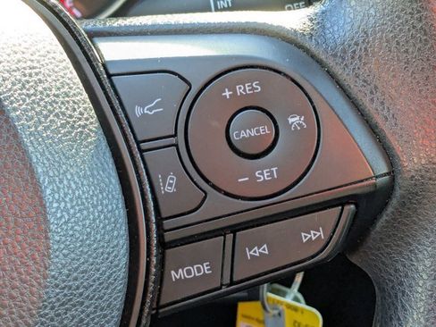 Certified 2020 Toyota RAV4 LE image 20