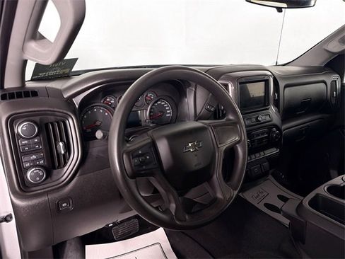 Used 2019 Chevrolet Silverado 1500 Custom Trail Boss image 9