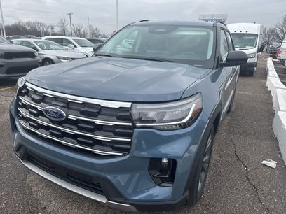 New 2026 Ford Explorer Active w/ Active Comfort Package