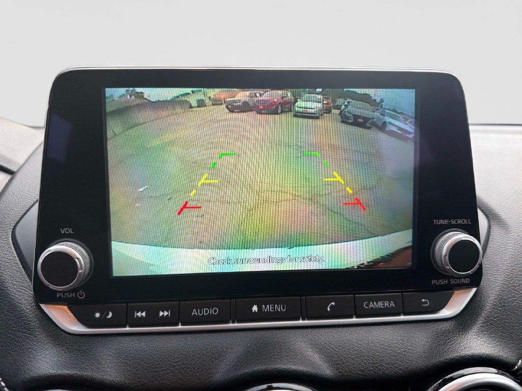 Used 2024 Nissan Sentra SV FWD image 25