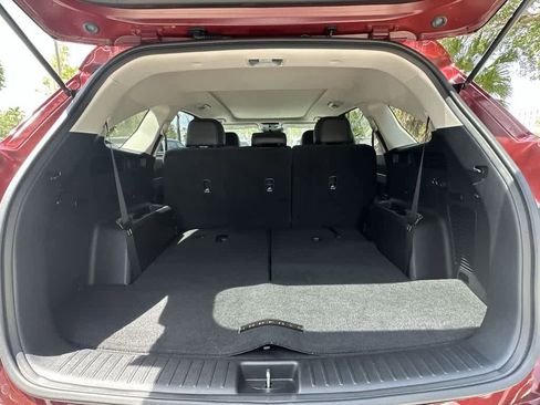 Certified 2025 Kia Sorento S w/ Panoramic Sunroof Package FWD image 25