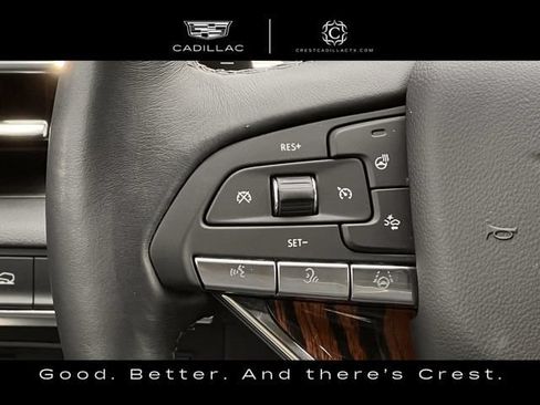 Certified 2024 Cadillac Escalade ESV Premium Luxury w/ Performance Package AWD/4WD image 17